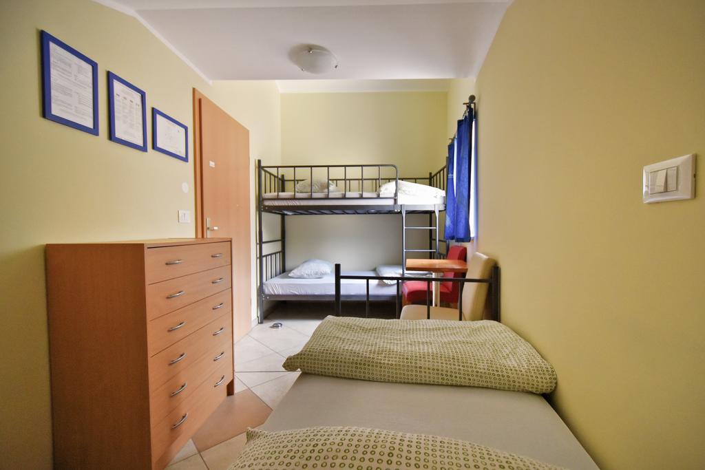 Hostel X Point Kobarid Pokoj fotografie